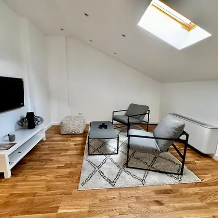 公寓 Vracar-luxury Penthouse *